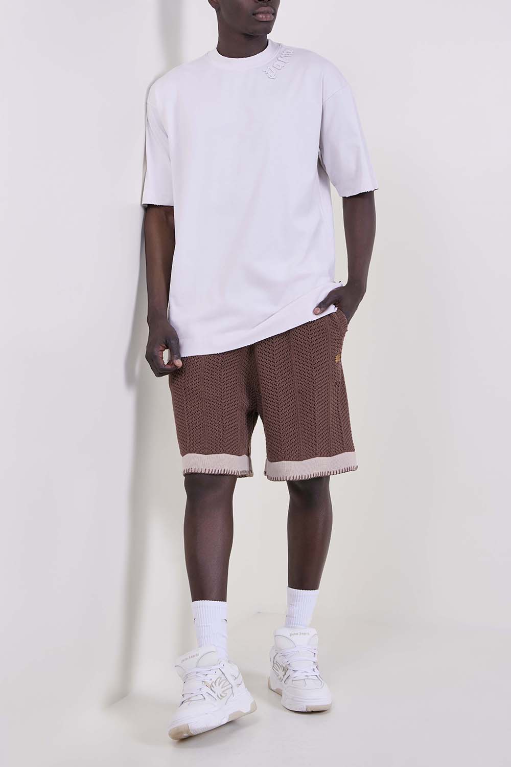 מכנסיים קצרים סרוגים